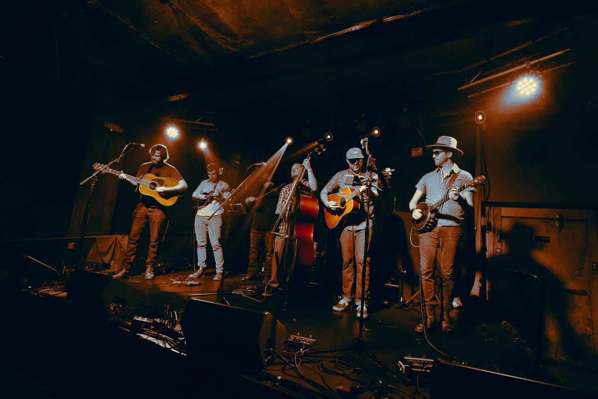 Fed on Peaches performing live on stage at Moe's.